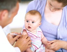 9 vaccinuri vor deveni obligatorii în România. Ce se întâmplă cu părinţii care se opun imunizării?